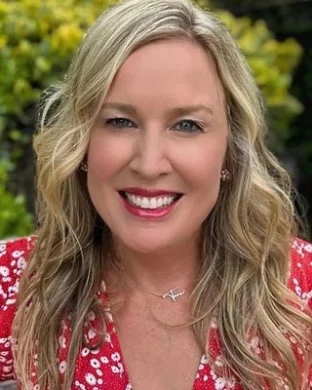 Tara Schoeller