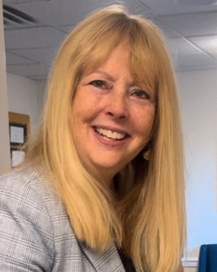 Suzanne Adams