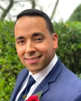 Tony Vega