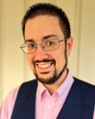 Zeb Lyons