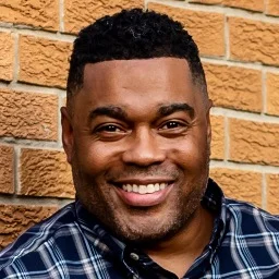 Derrick Collins