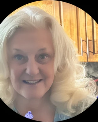 Suzan White-House