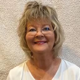 Peggy Cahue-Kuipers