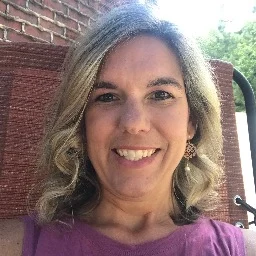 Christine Snead