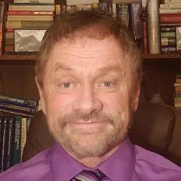 Dr. Bruce E Riecks