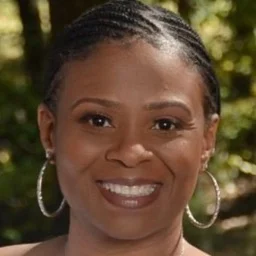 Sandra Graham