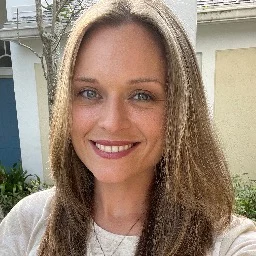 Lauren Berrones