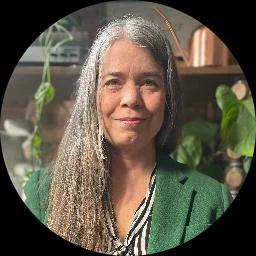 Dr. Elizabeth Raymond