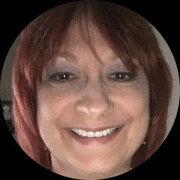 Tracy Kristalakis