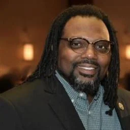 Demetrius Jifunza