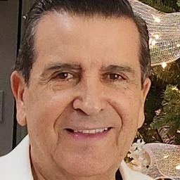 Daniel Vigil