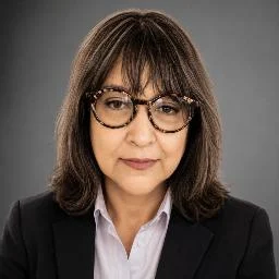 Suzanne Martinez