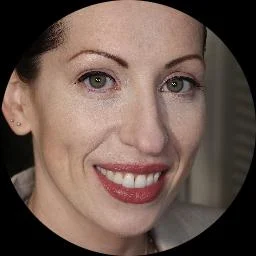 Lindsay Omeirs