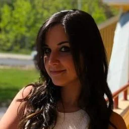 Leslee Negus