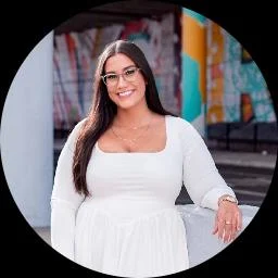 Dr. Ravyn Rooney