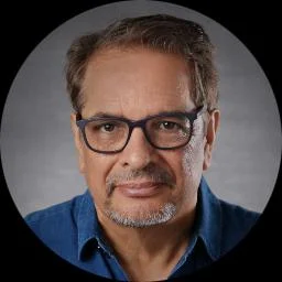 Dennis Robles