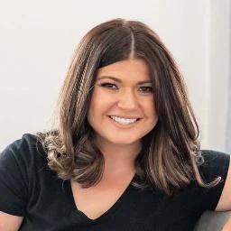 Lindsey Huttner
