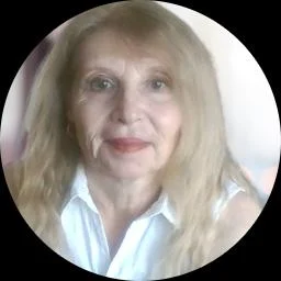 Elizabeth Lachendro