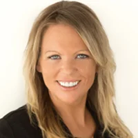 Carrie Zanoni