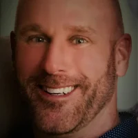 Dr. Thomas Kadela