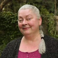 Pamela Peringer