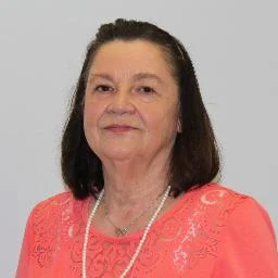 Linda Dollen