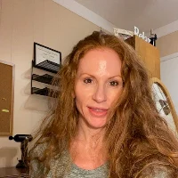 Connie Hobbs