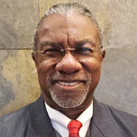 Dr. Denauvo Robinson