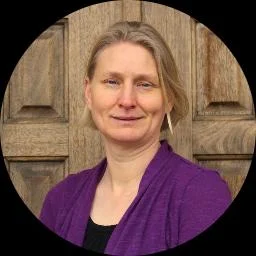 Jeanie Shade